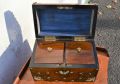 Victorian walnut tea caddy Thumbnail 2