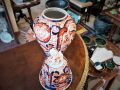 19th century imari vase & lid Thumbnail 2