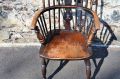 19th century windsor armchair Thumbnail 2