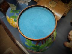 Pair of cantonese /chinese vases Thumbnail 4