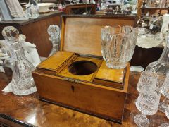 Victorian satinwood tea caddy Thumbnail 3
