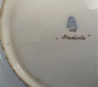 Vienna hand painted plate Thumbnail 3