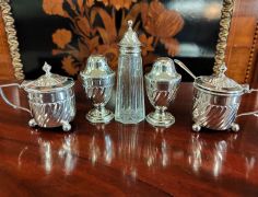 Five piece silver cruet set with mustard spoon Thumbnail 2