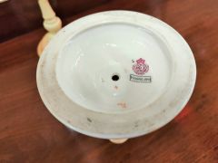 Pair of royal worcester candlesticks Thumbnail 3