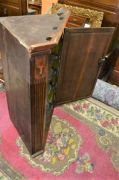 Georgian oak hanging cupboard Thumbnail 3