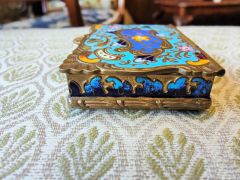 Chinese Cloisonné box Thumbnail 6