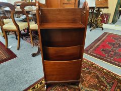Standing mahogany floor bookcase Thumbnail 3