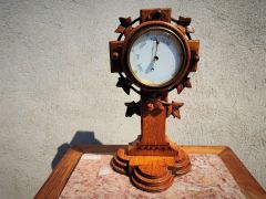 Victorian oak cased barometer  Thumbnail 3