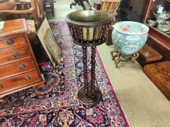Mahogany jardiniere stand Thumbnail 4