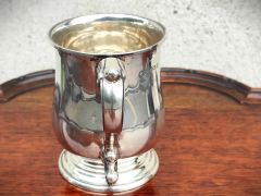 Silver christening mug Thumbnail 3