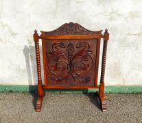 Edwardian oak firescreen Thumbnail 3