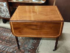 Georgian mahogany pembroke table Thumbnail 3