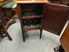 Edwardian mahogany pedestal/ cabinet Thumbnail 4