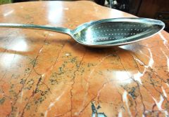 Irish silver serving spoon Thumbnail 2