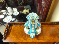 Meissen style porcelain vase Thumbnail 3