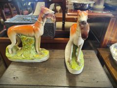 Pair staffordshire dogs Thumbnail 2