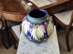 Moorcroft vase Thumbnail 3