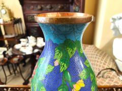 Chinese Cloisonné vase Thumbnail 4