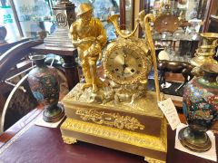 19th century gilt bronze mantle clock Thumbnail 2