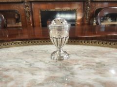 georgian silver pepperette Thumbnail 2