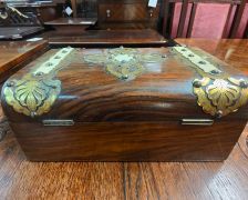 Victorian walnut jewellery box Thumbnail 4