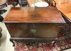 19th century mahogany cabinet on stand Thumbnail 2