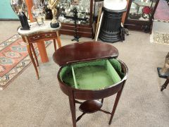 Georgian mahogany work table Thumbnail 2