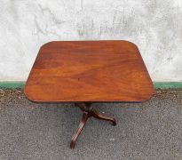 Georgian mahogany snap top table Thumbnail 6