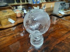 Tyrone crystal globe Thumbnail 4