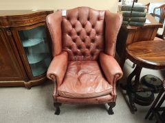 Pair of leather wing back armchairs Thumbnail 4
