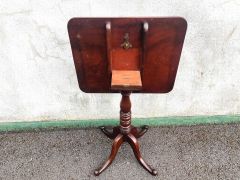 Georgian mahogany occasional snap top table  Thumbnail 4