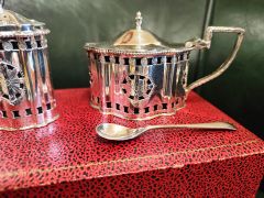 Five piece silver condiment set Thumbnail 3