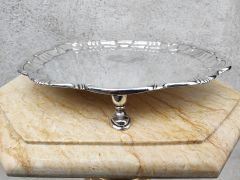 George II silver salver  Thumbnail 2