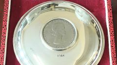 Cased silver dish  Thumbnail 3