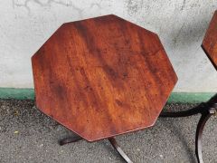 Pair of georgian mahogany occasional tables Thumbnail 3