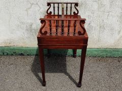 Mahogany book stand Thumbnail 3