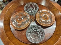 Victorian walnut tea poy Thumbnail 4