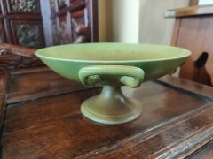 Royal lancastrian pottery comport Thumbnail 3