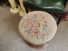 Victorian mahogany commode  Thumbnail 2
