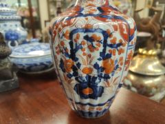 Japanese imari vase  Thumbnail 2