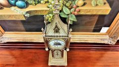 Victorian gothic style brass clock Thumbnail 4