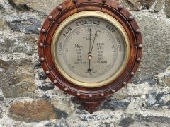 Victorian oak cased barometer Thumbnail 2