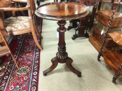 Mahogany wine table Thumbnail 6