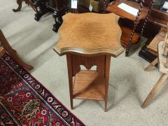 Oak plant stand Thumbnail 2