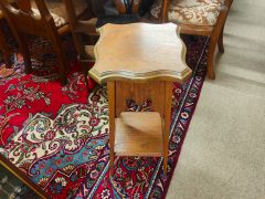 Oak plant stand Thumbnail 4