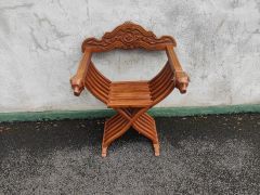 Carved mahogany chair Thumbnail 2
