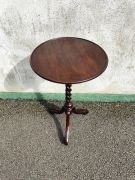Mahogany low table Thumbnail 4