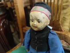 Old chinese doll Thumbnail 2
