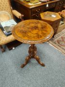 Burr walnut occasional table Thumbnail 1