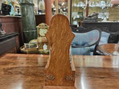 Oak cased tantalus Thumbnail 4